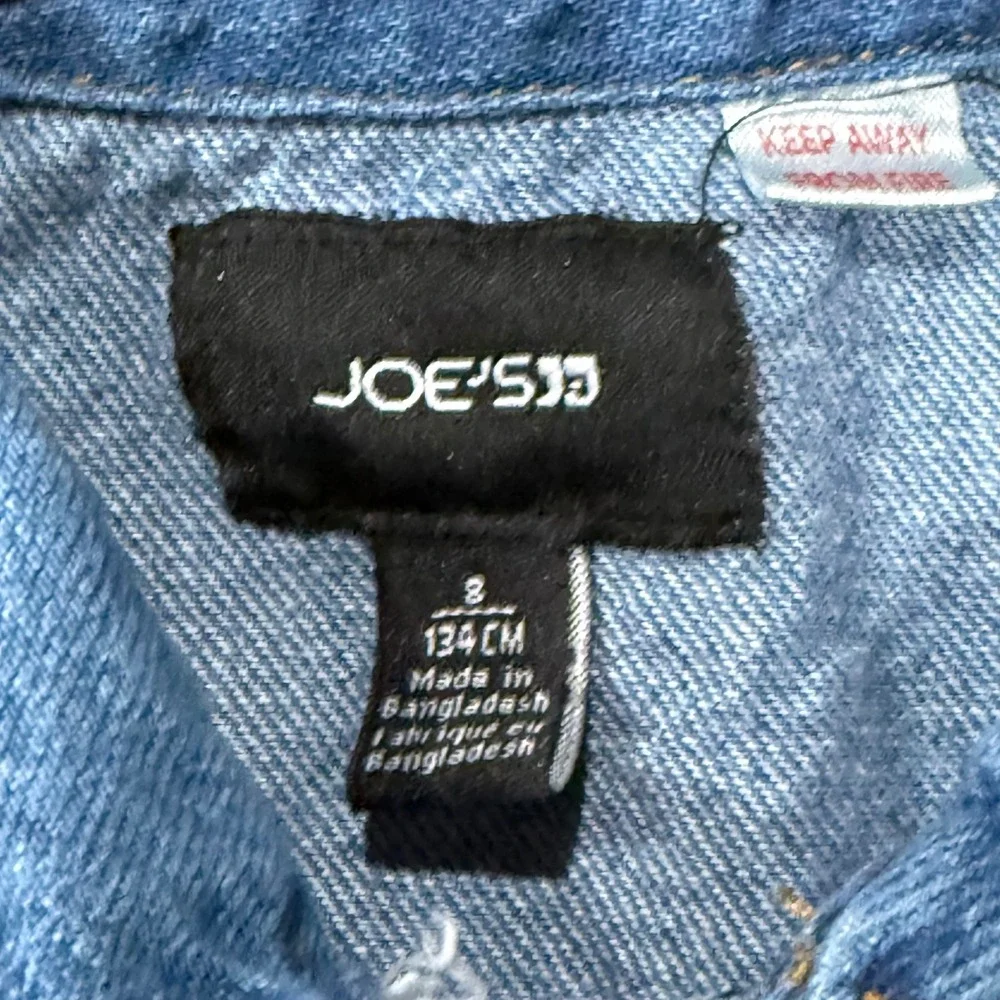 Joe's Jeans Girls Blue Denim Trucker Jacket Floral Embroidered Size 8 JGF258092